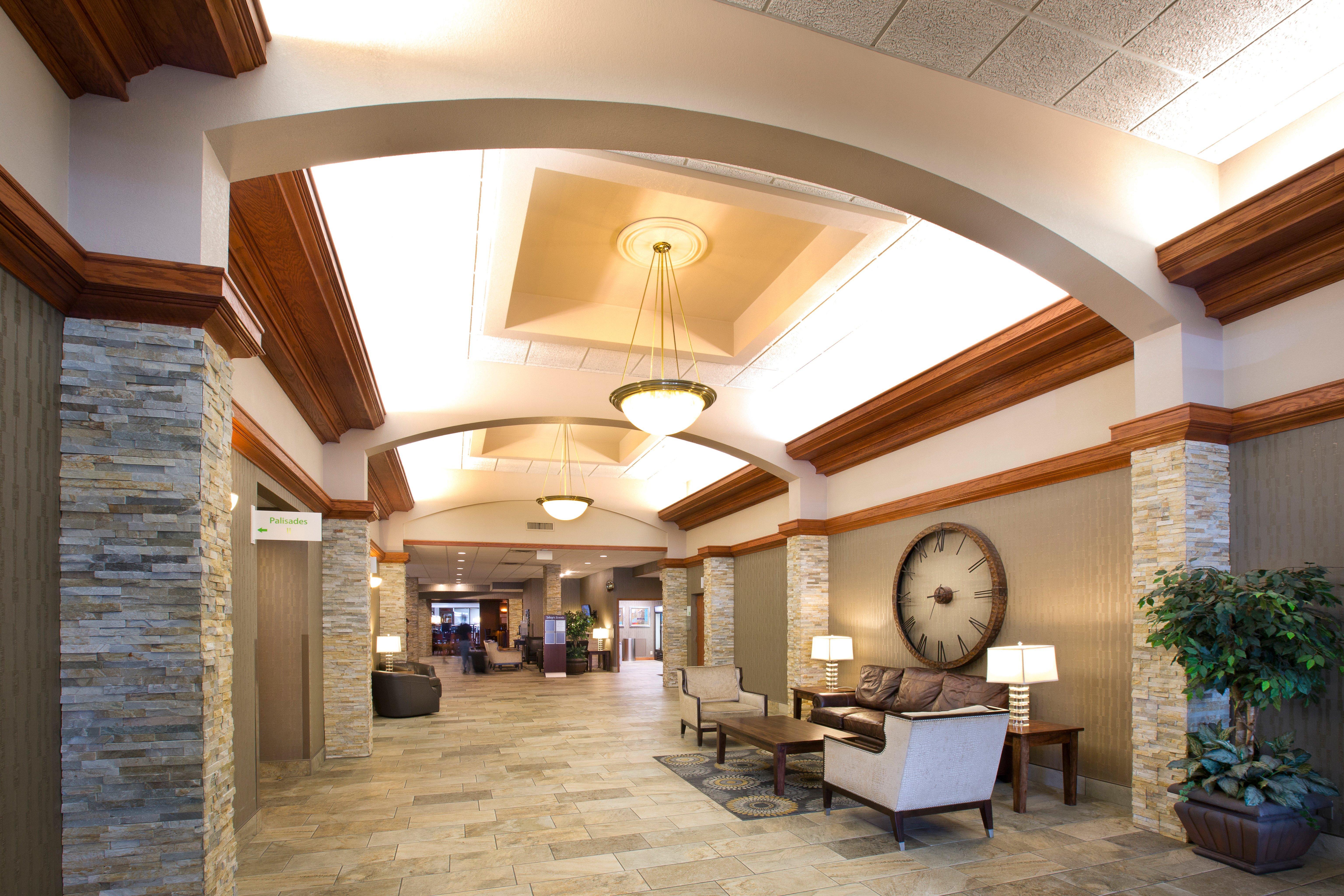 Holiday Inn Sioux Falls-City Center By Ihg Екстериор снимка