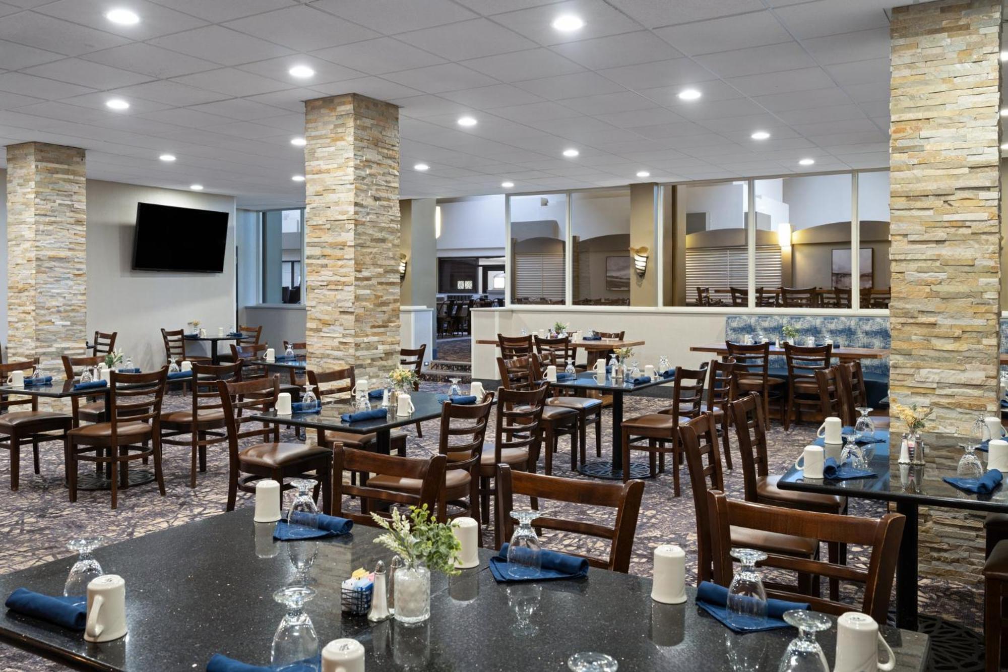 Holiday Inn Sioux Falls-City Center By Ihg Екстериор снимка